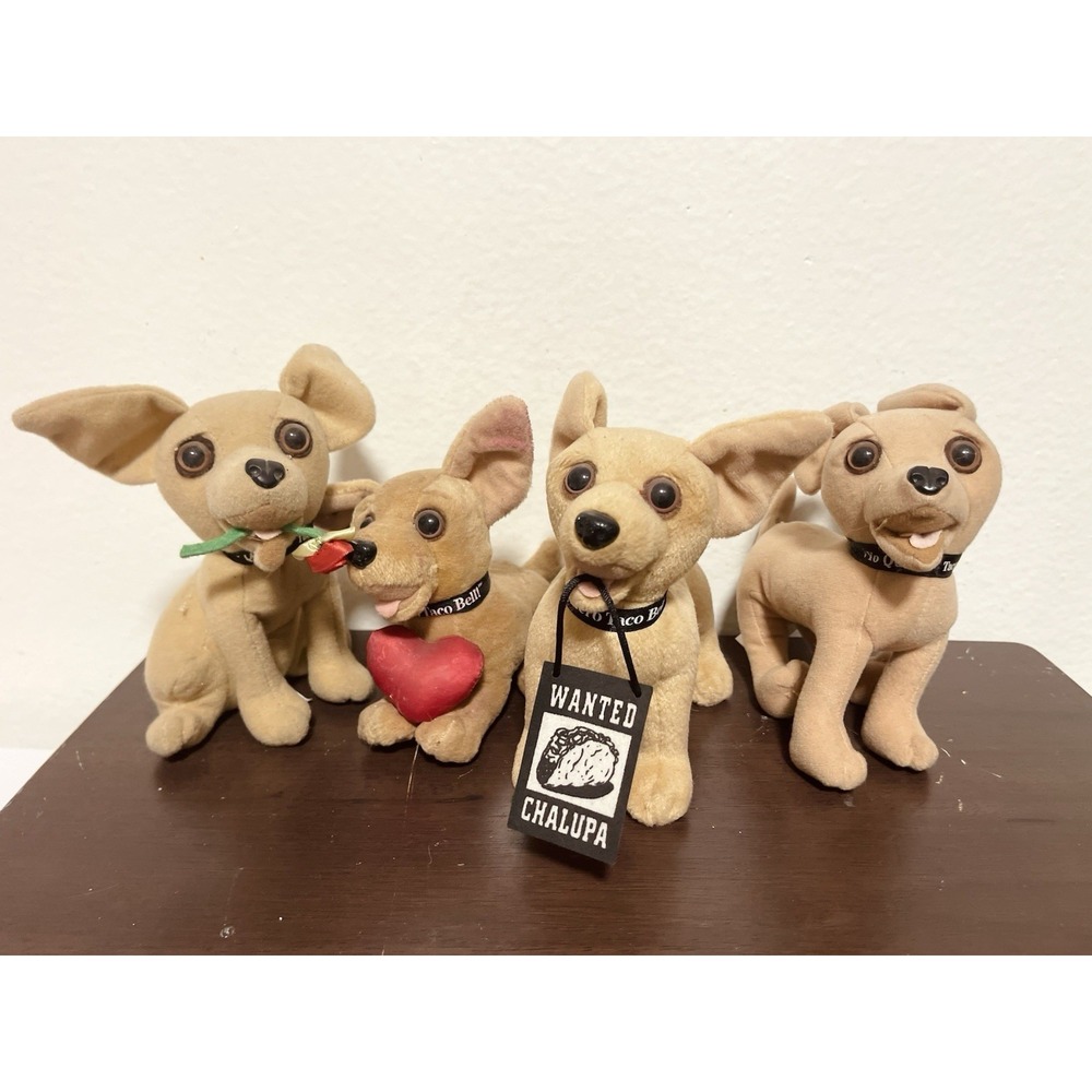Taco Bell Chihuahua Plush Lot of 4. Yo Quiero Taco Bell Vintage 2000